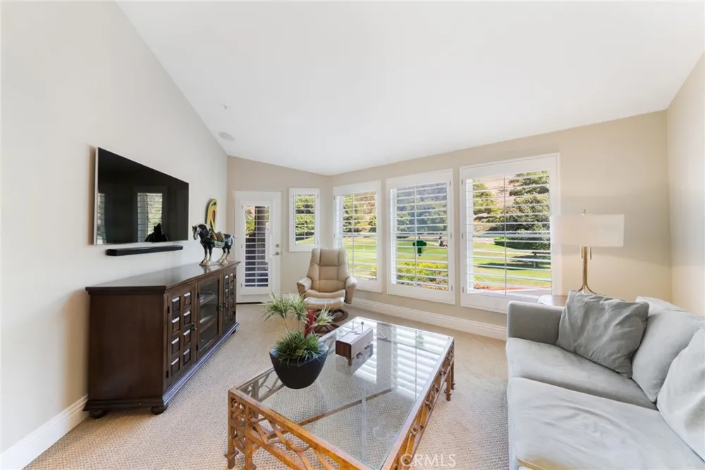 12 Plaza Baja Del Sol San Juan Capistrano, CA 92675