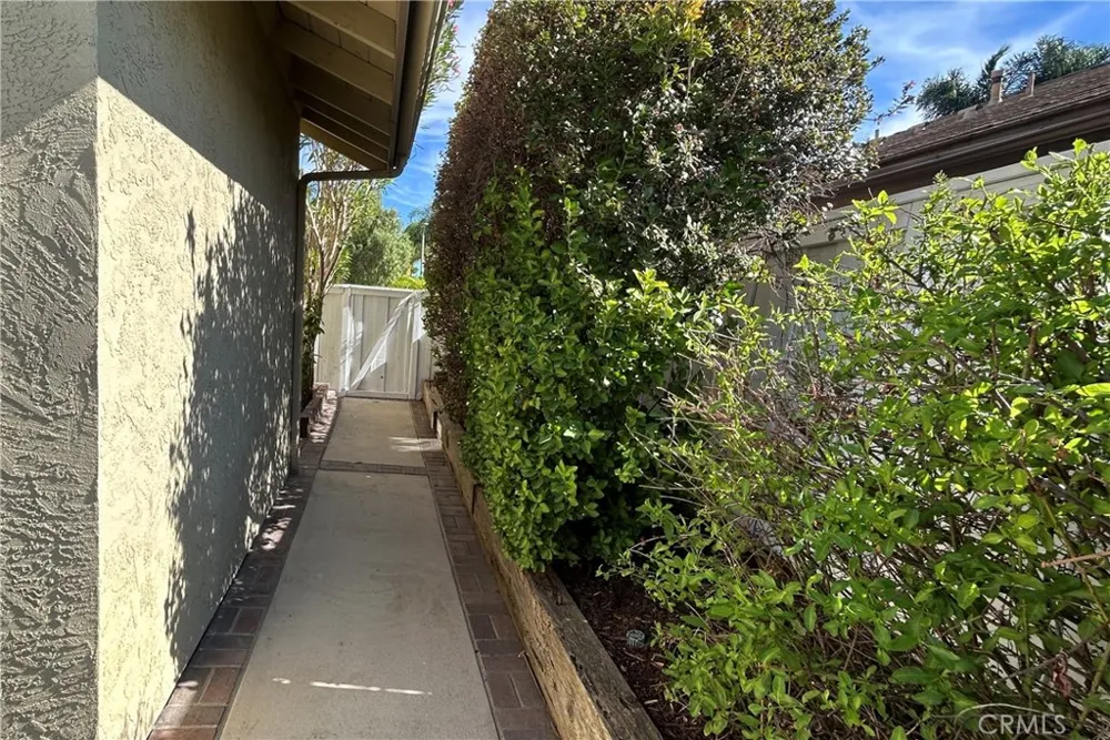 42079 Humber Drive Temecula, CA 92591
