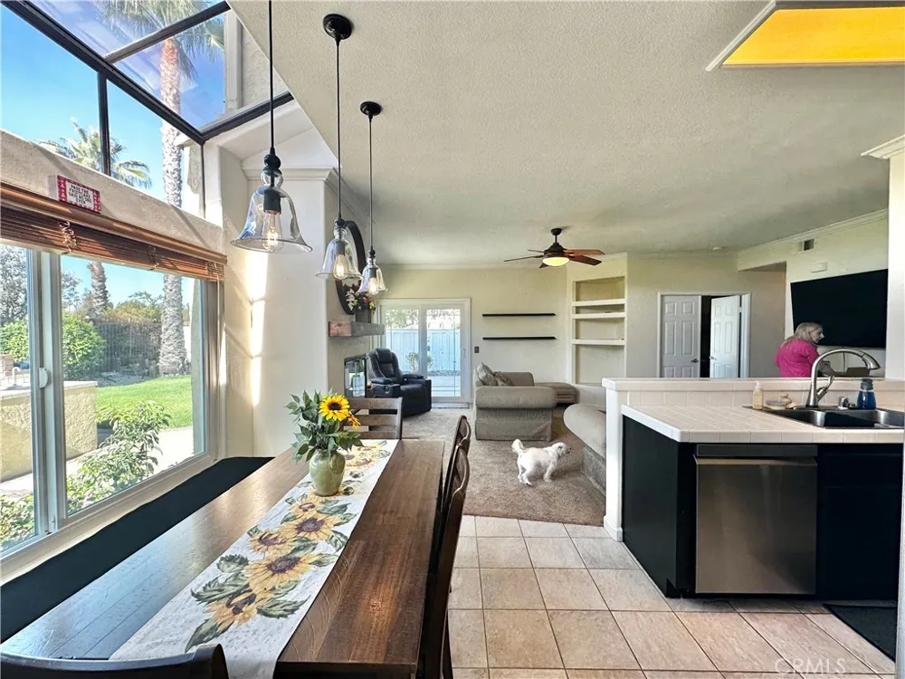 42079 Humber Drive Temecula, CA 92591