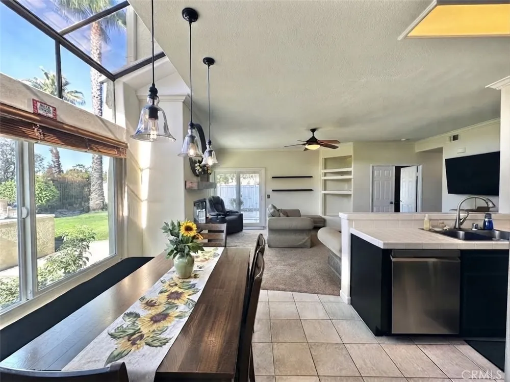 42079 Humber Drive Temecula, CA 92591