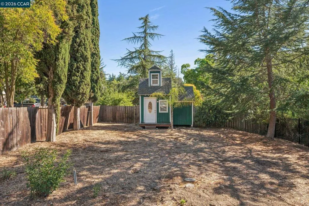 3386 Cowell Rd Concord, CA 94518