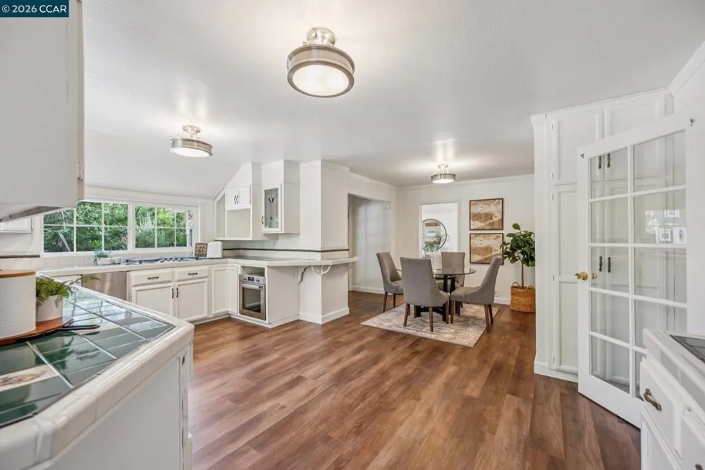 3386 Cowell Rd Concord, CA 94518