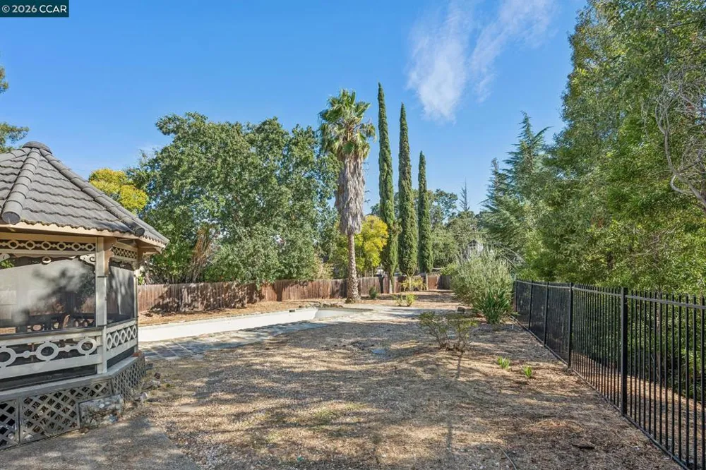 3386 Cowell Rd Concord, CA 94518