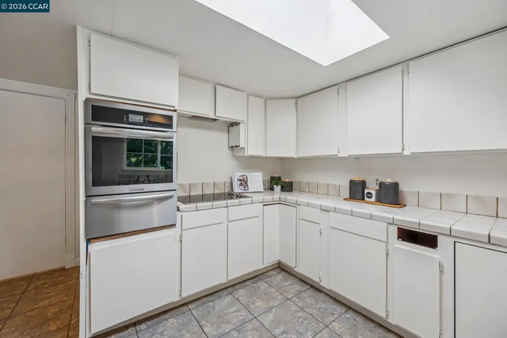 3386 Cowell Rd Concord, CA 94518