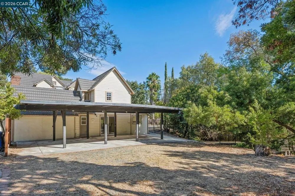 3386 Cowell Rd Concord, CA 94518