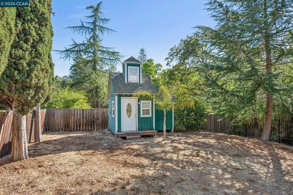 3386 Cowell Rd Concord, CA 94518