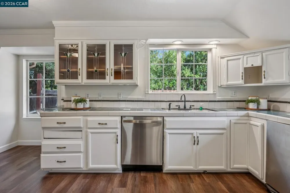 3386 Cowell Rd Concord, CA 94518