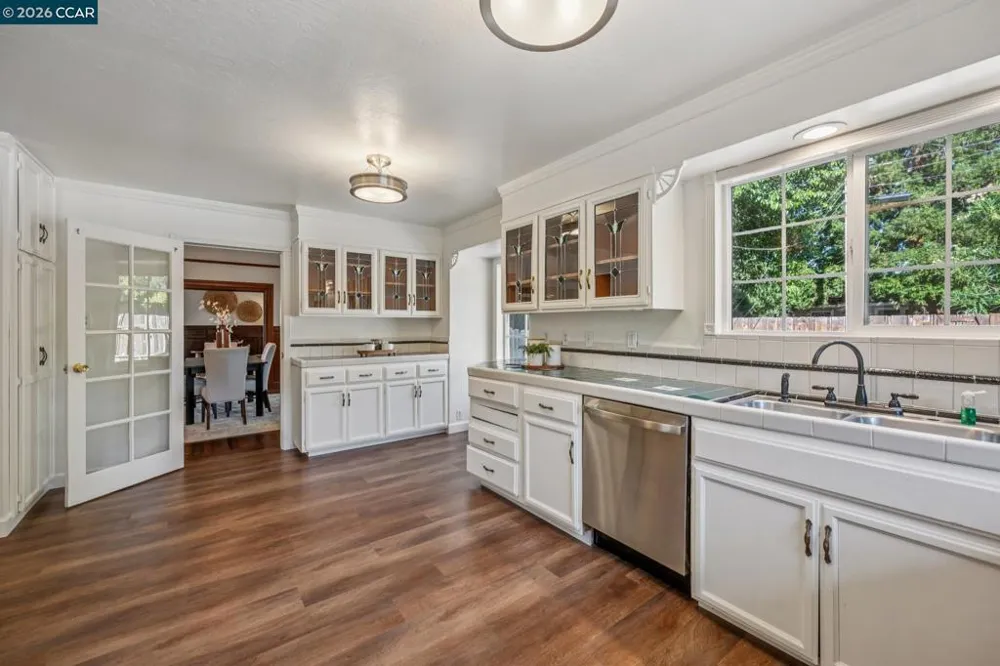 3386 Cowell Rd Concord, CA 94518