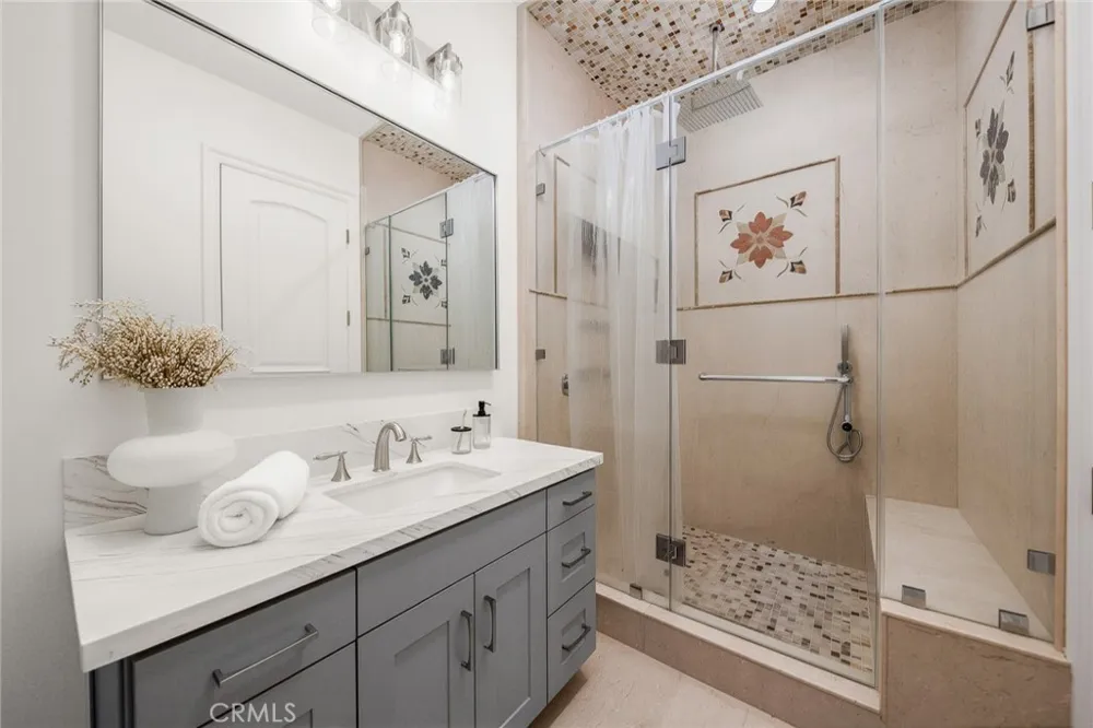 325 W Las Flores Avenue Arcadia, CA 91007