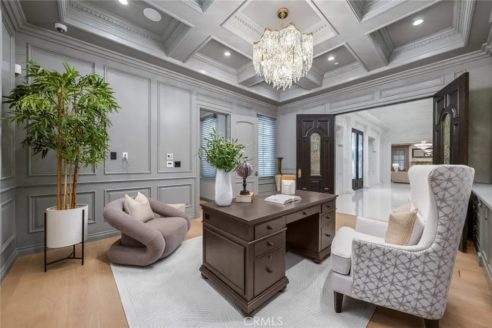 325 W Las Flores Avenue Arcadia, CA 91007