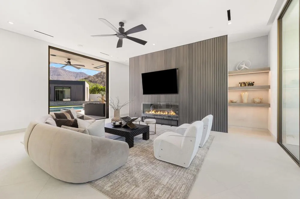 71272 San Gorgonio Road Rancho Mirage, CA 92270