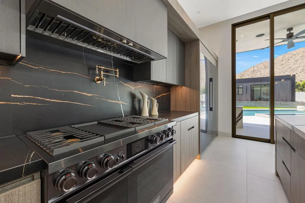 71272 San Gorgonio Road Rancho Mirage, CA 92270