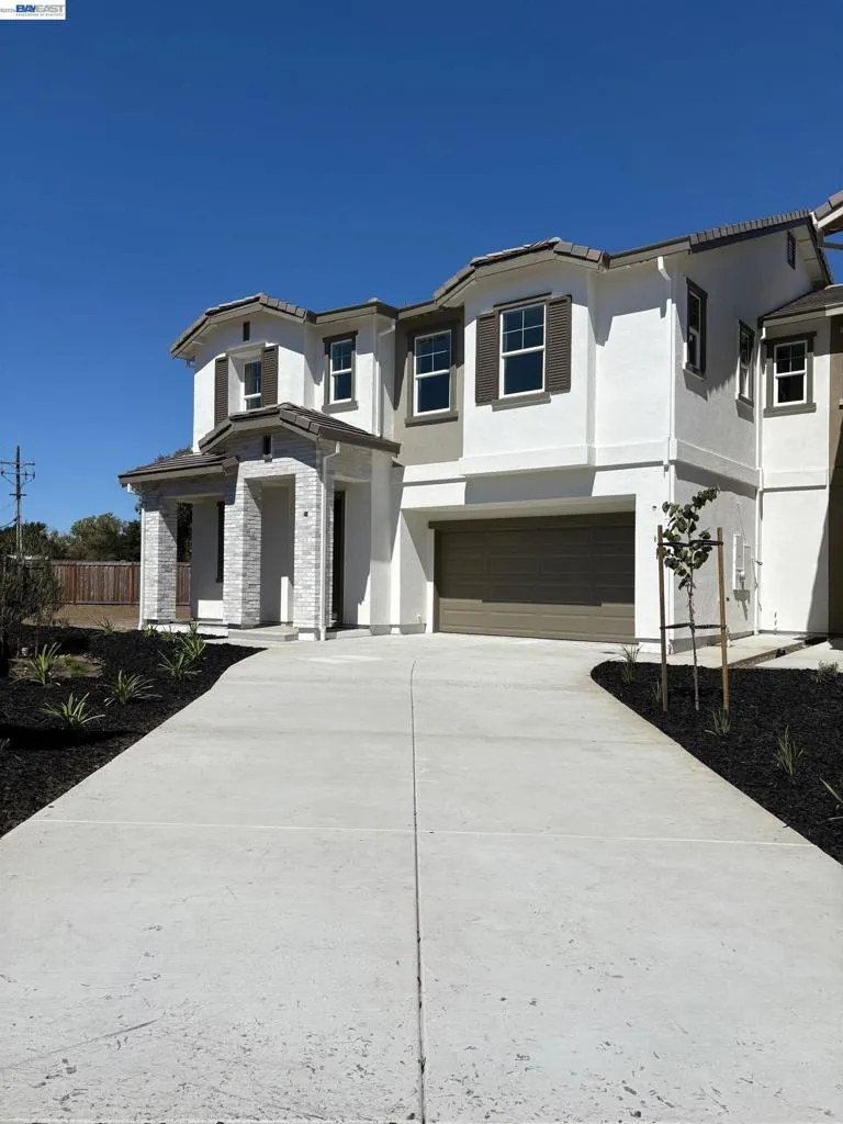 125 Creek View Cir Fairfield, CA 94533