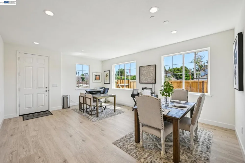 125 Creek View Cir Fairfield, CA 94533