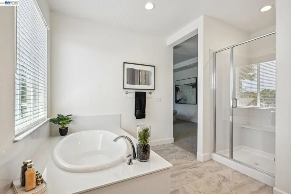 125 Creek View Cir Fairfield, CA 94533