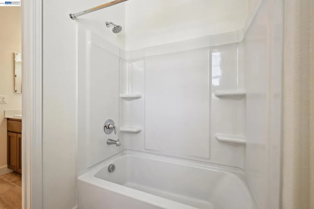 125 Creek View Cir Fairfield, CA 94533