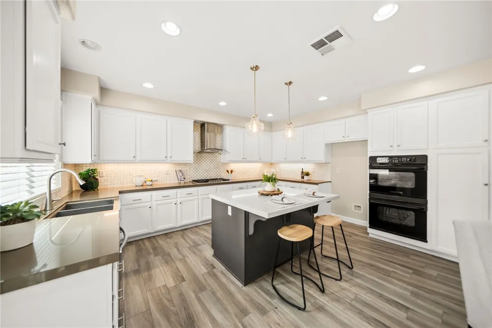 7908 Saddletree Court Eastvale, CA 92880