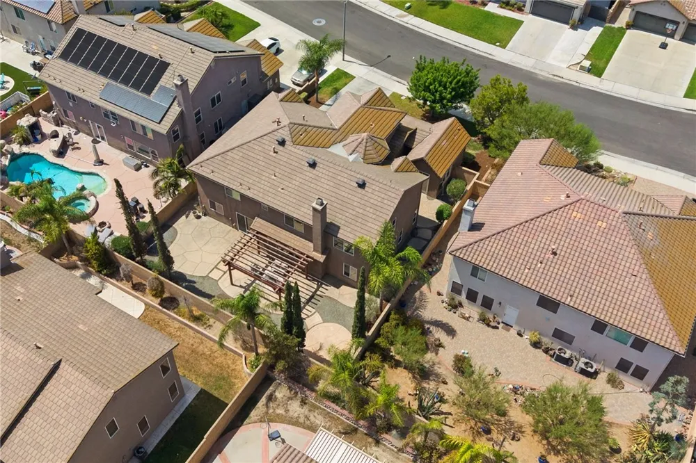 7908 Saddletree Court Eastvale, CA 92880