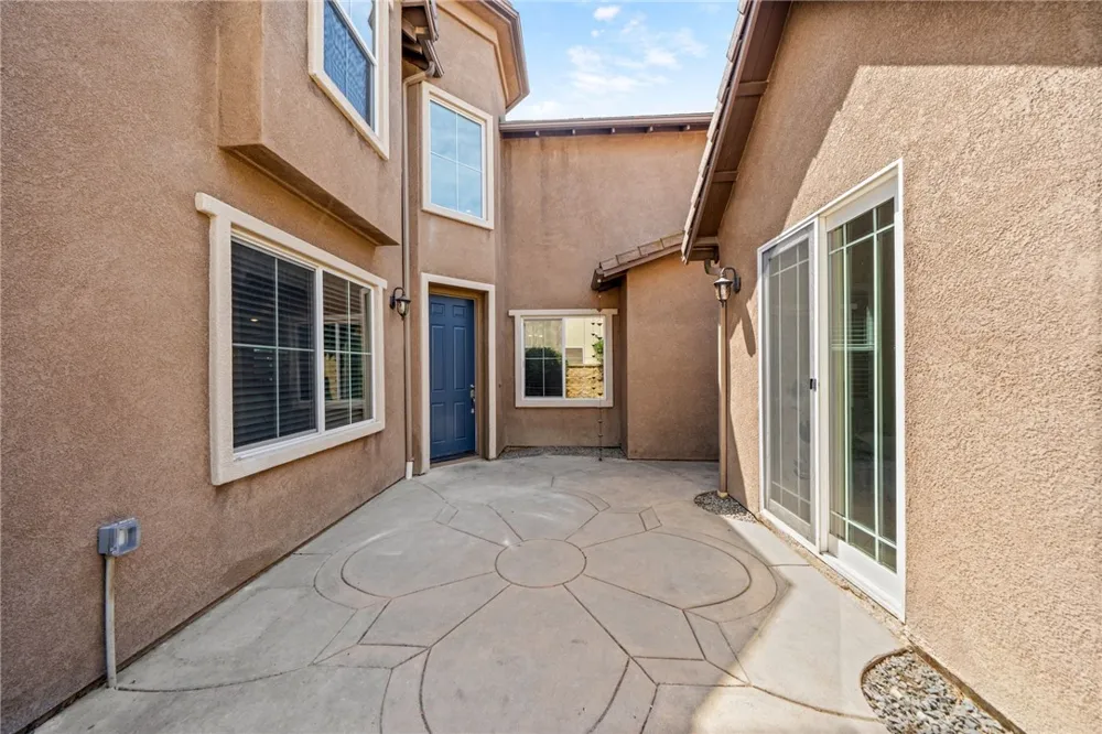 7908 Saddletree Court Eastvale, CA 92880