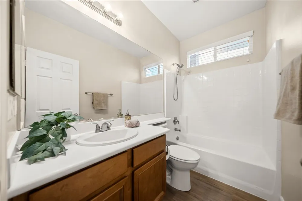 7908 Saddletree Court Eastvale, CA 92880