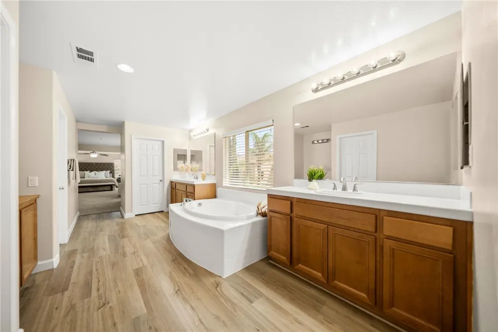 7908 Saddletree Court Eastvale, CA 92880