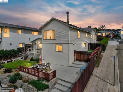 4471 Tulip Ave