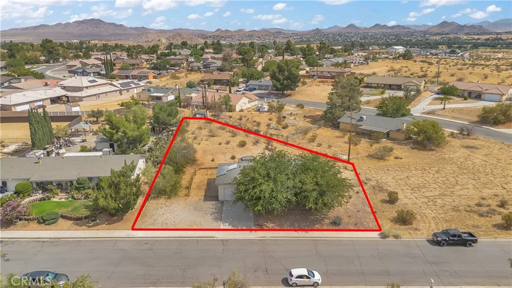 17014 Montecito Victorville, CA 92395