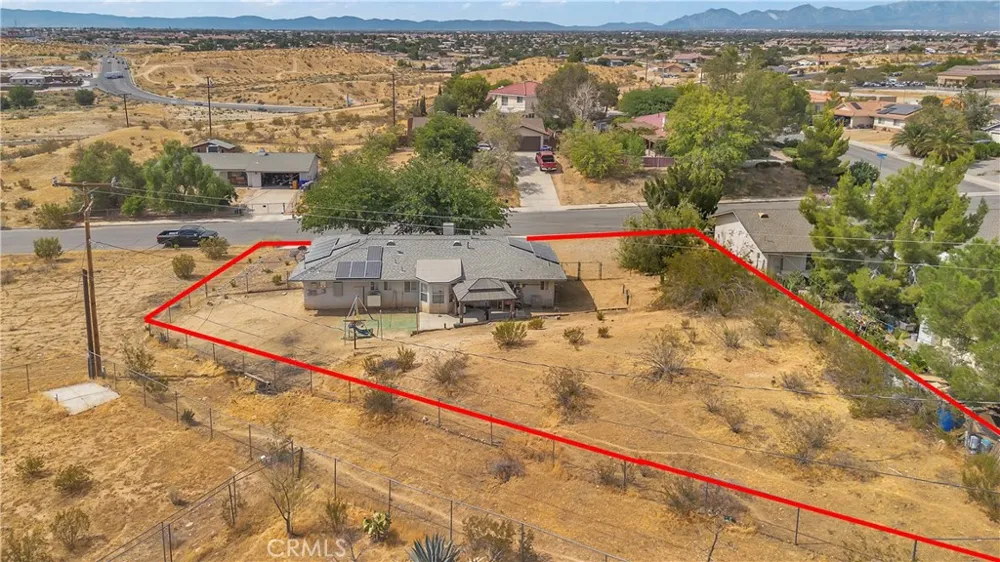 17014 Montecito Victorville, CA 92395