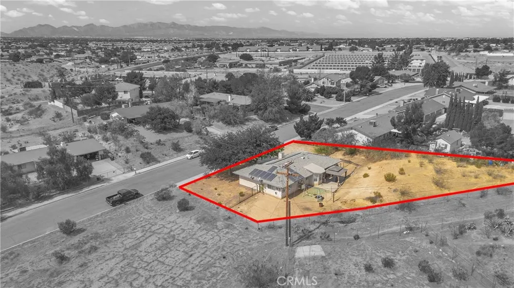 17014 Montecito Victorville, CA 92395