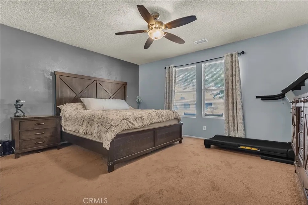 17014 Montecito Victorville, CA 92395