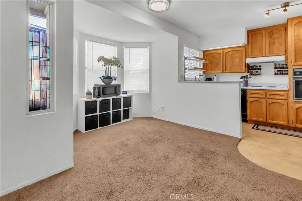 17014 Montecito Victorville, CA 92395