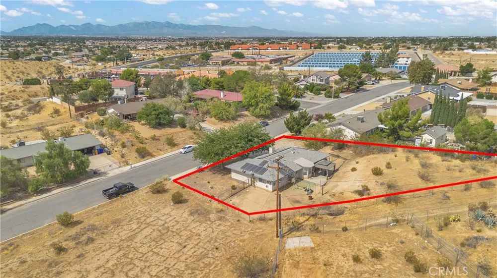 17014 Montecito Victorville, CA 92395
