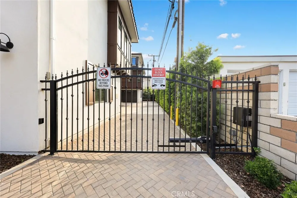 905 SUNSET BLVD #A Arcadia, CA 91007