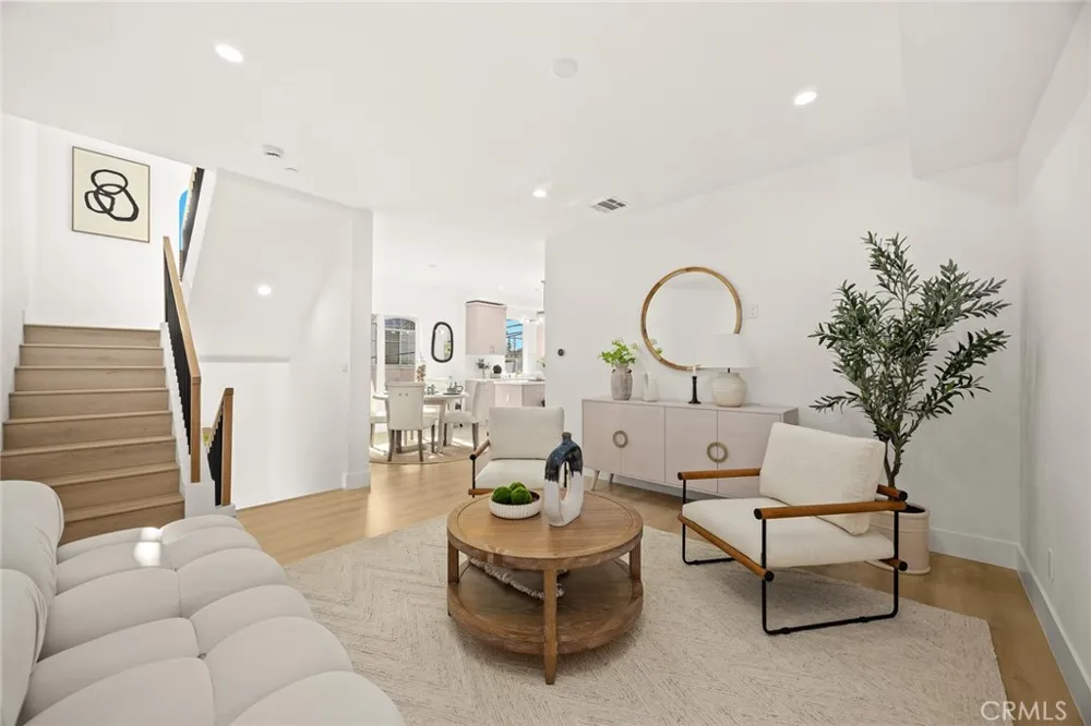 905 SUNSET BLVD #A Arcadia, CA 91007
