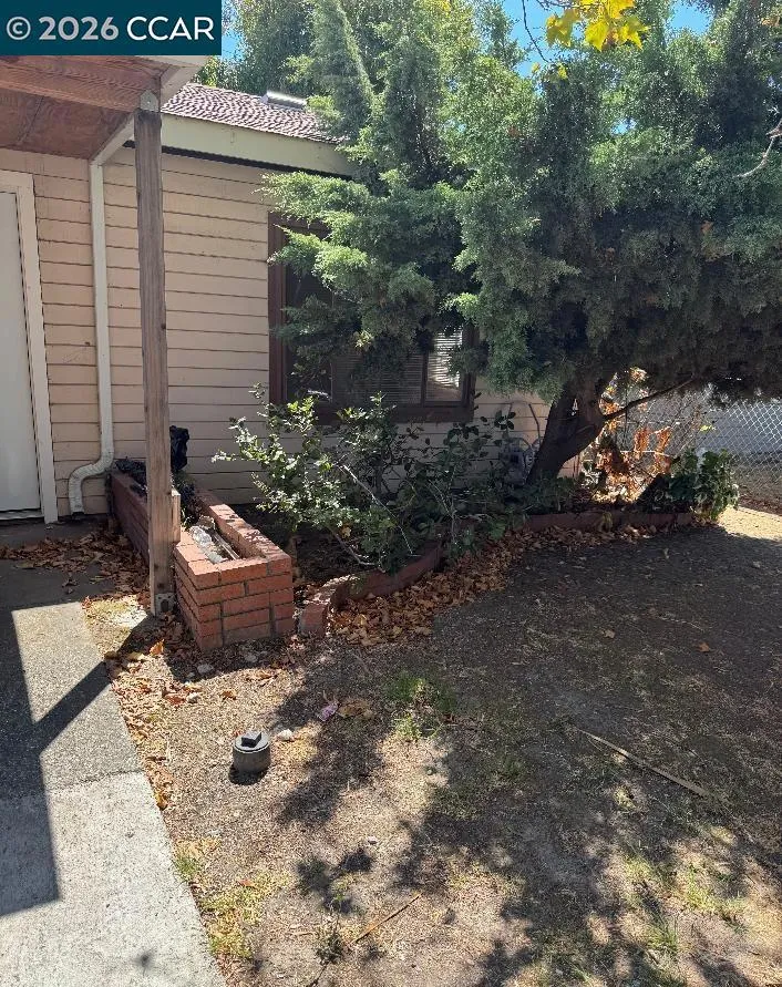 520 Harrison Drive Richmond, CA 94806