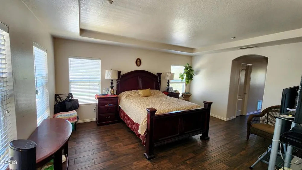 1361 Domingo Place Oxnard, CA 93030