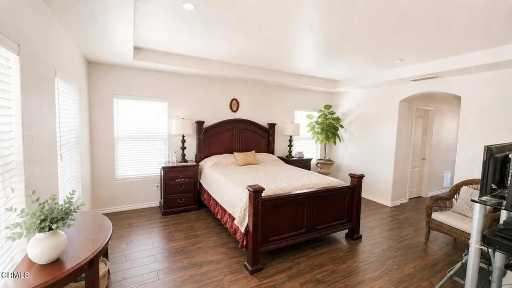 1361 Domingo Place Oxnard, CA 93030