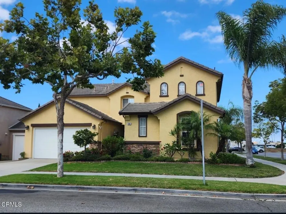 1361 Domingo Place Oxnard, CA 93030
