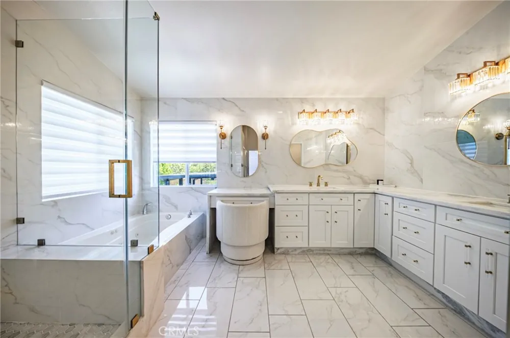 26518 Swan Lane Canyon Country, CA 91387