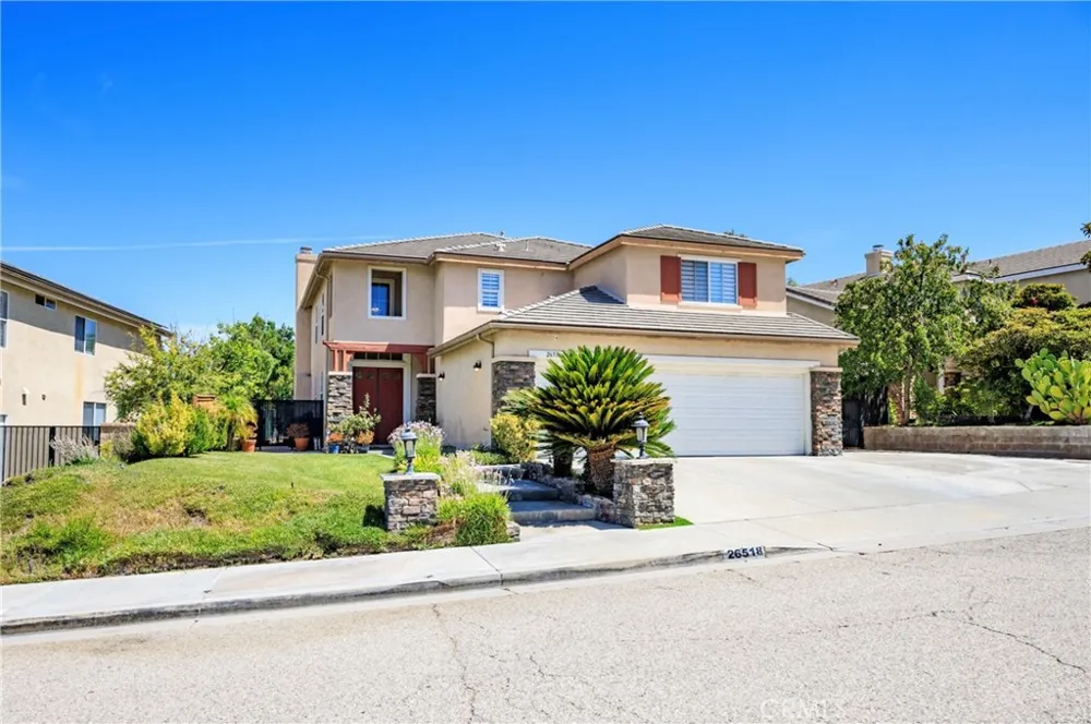 26518 Swan Lane Canyon Country, CA 91387