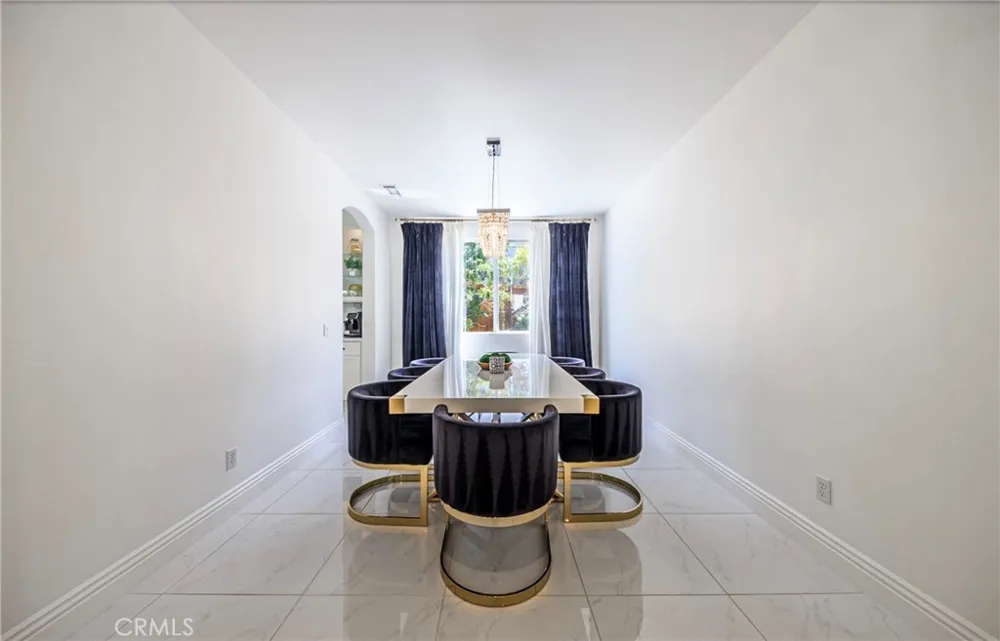 26518 Swan Lane Canyon Country, CA 91387