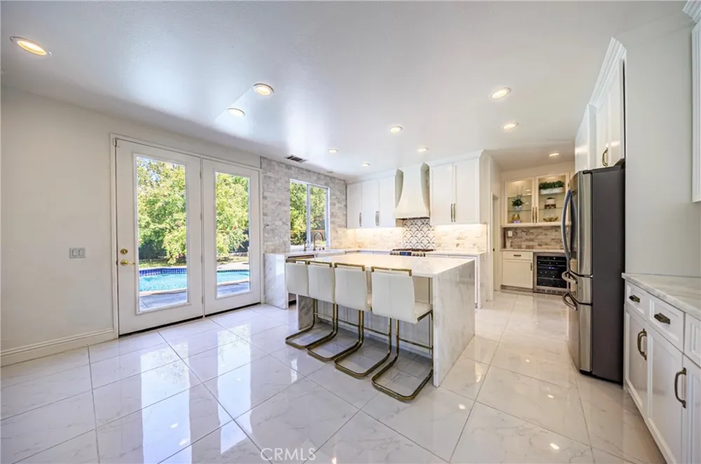 26518 Swan Lane Canyon Country, CA 91387