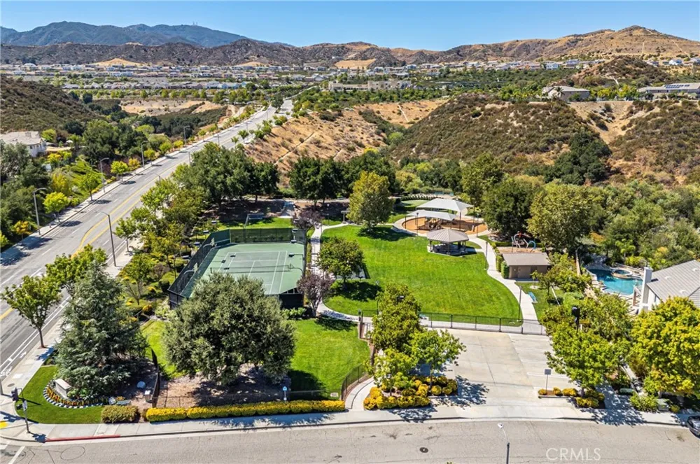 26518 Swan Lane Canyon Country, CA 91387