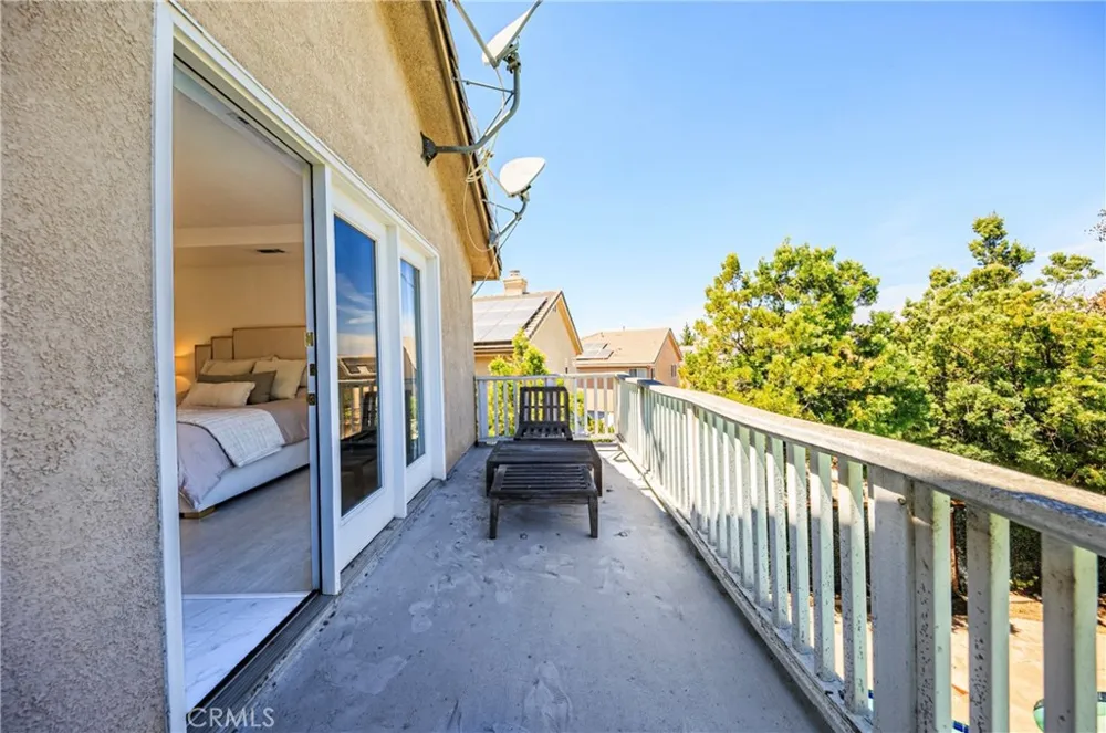 26518 Swan Lane Canyon Country, CA 91387
