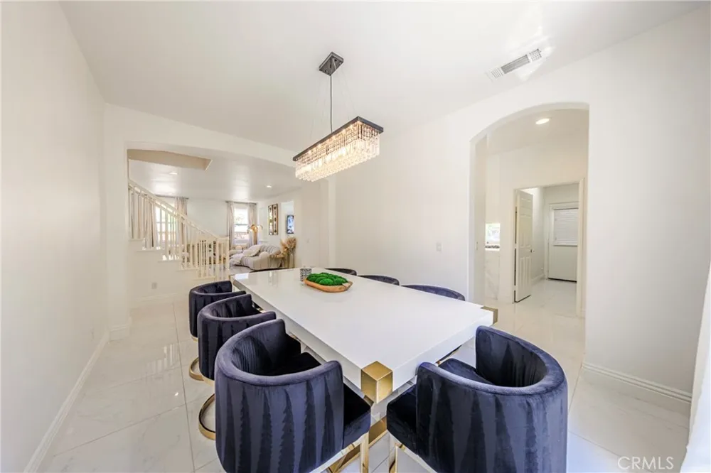 26518 Swan Lane Canyon Country, CA 91387