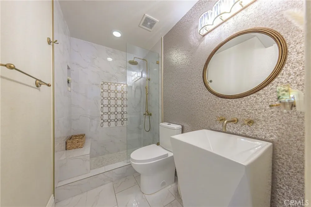 26518 Swan Lane Canyon Country, CA 91387