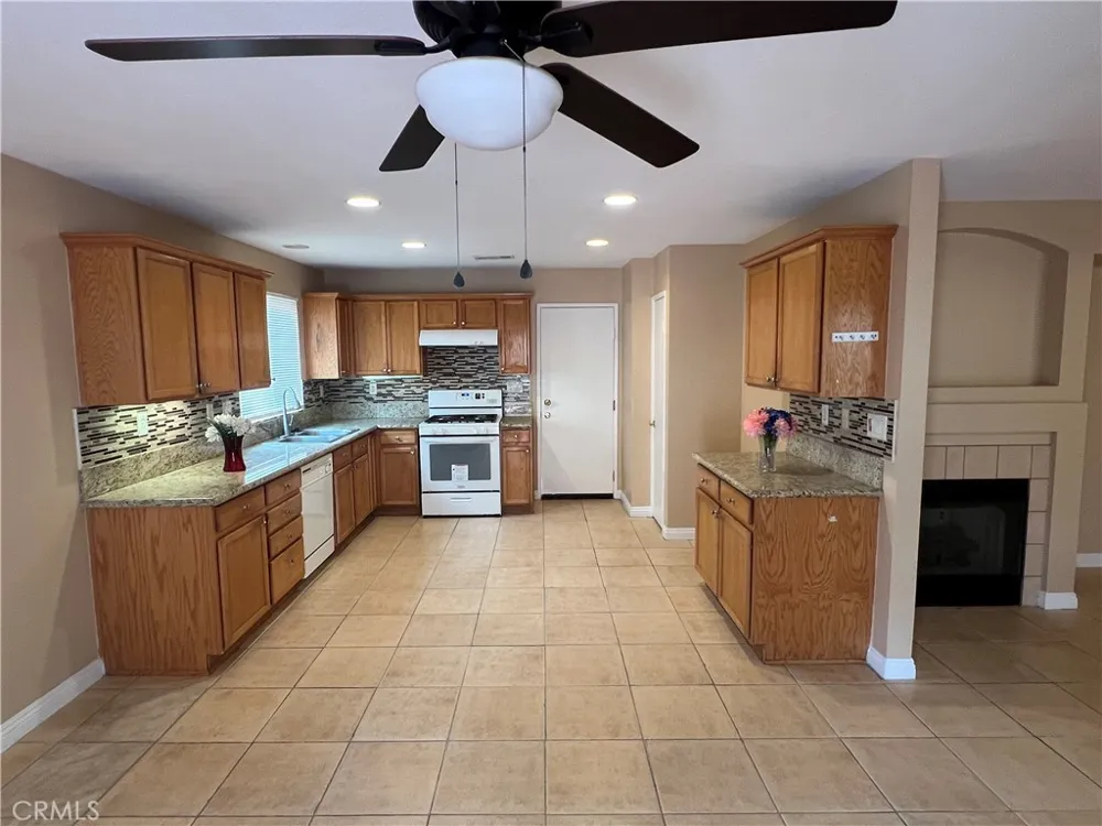 2920 Tumbleweed Palmdale, CA 93550