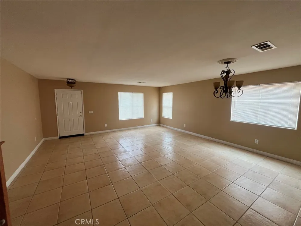 2920 Tumbleweed Palmdale, CA 93550