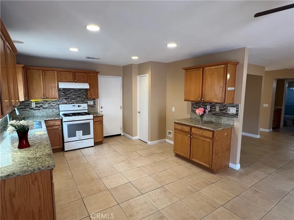 2920 Tumbleweed Palmdale, CA 93550