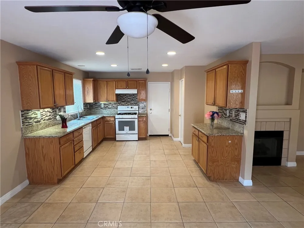 2920 Tumbleweed Palmdale, CA 93550